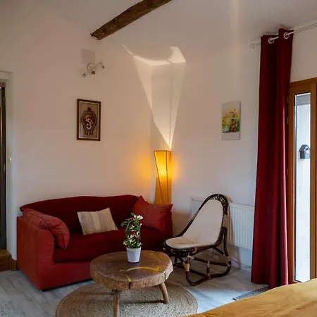 Le Nid De La Bueges Διαμέρισμα