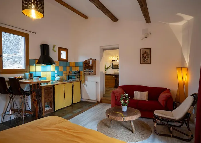 Le Nid De La Bueges Apartmán Pegairolles-de-Bueges